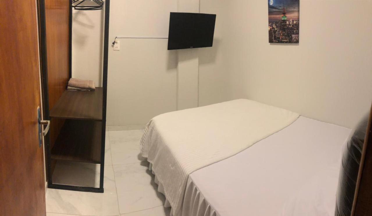 سيوداد ديل إستي Los Monges Aparthotel الغرفة الصورة